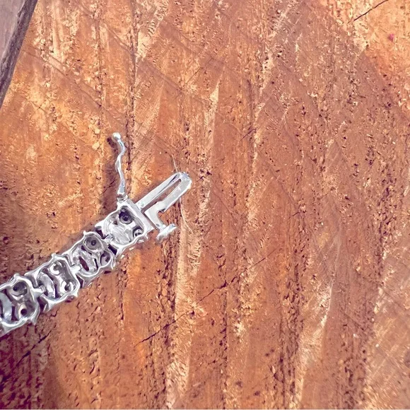 1.02CTW DIAMOND 💎 & Sterling Silver Tennis 🎾 Bracelet ✅GUARENTEED 💯AUTHENTIC - Picture 10 of 11